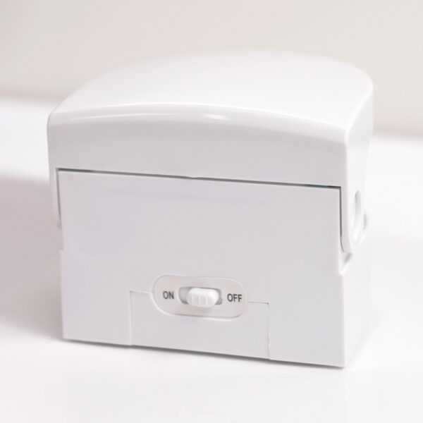 Bac nettoyant pour dentier – Micro-vibrations